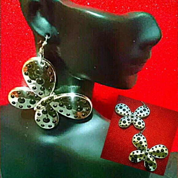 3 Funky Pairs ofFashion Earrings! - Picture 2 of 4